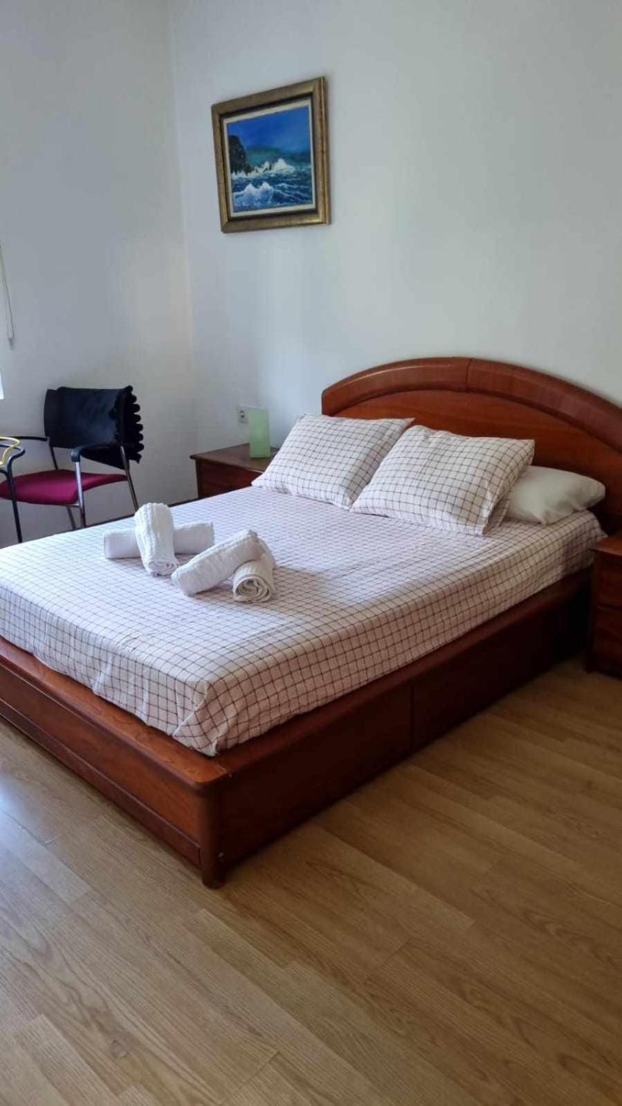 Piso Rio Nervion 15 Minutos Bilbao Daire Ugao-Miraballes Dış mekan fotoğraf