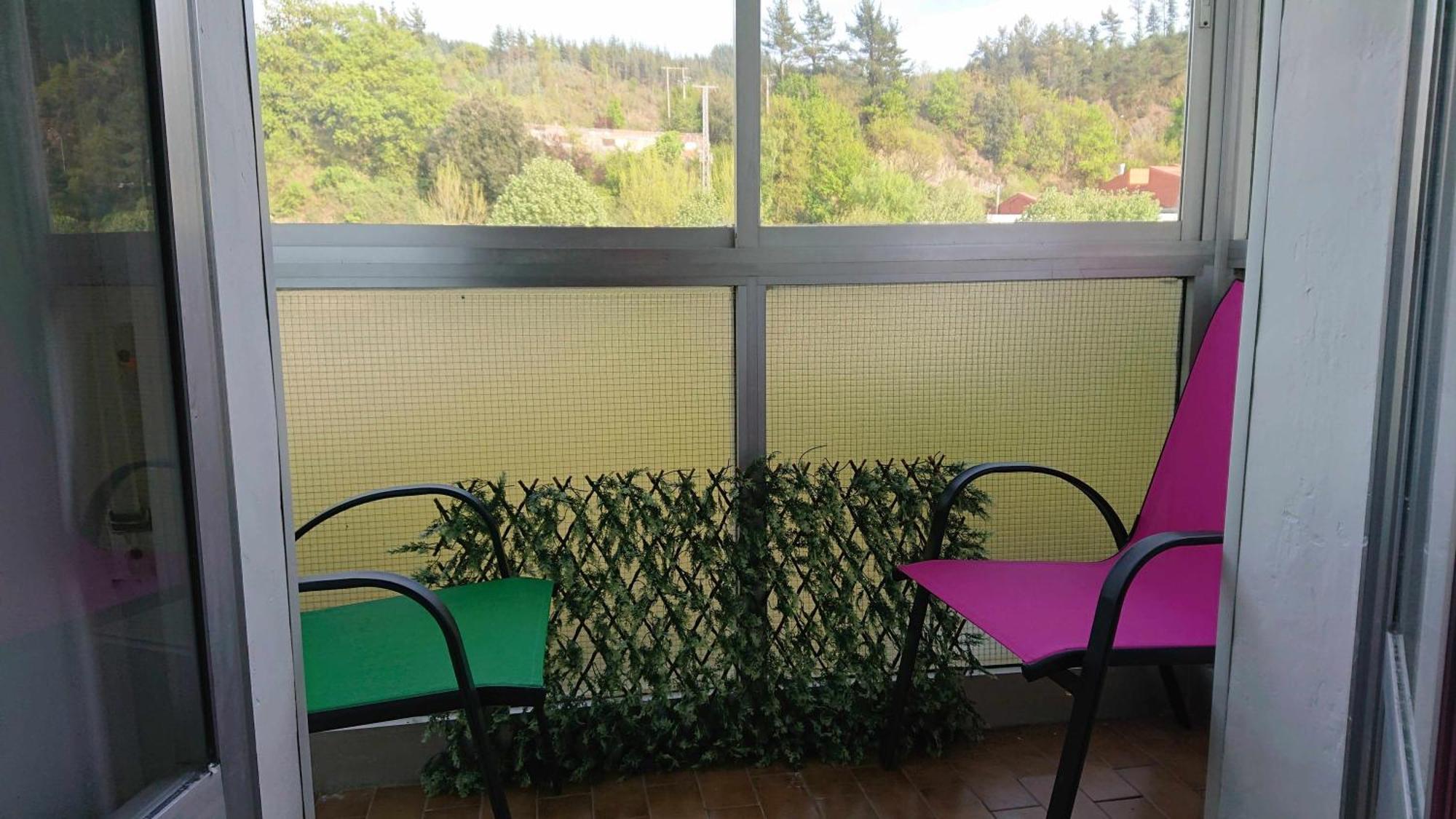 Piso Rio Nervion 15 Minutos Bilbao Daire Ugao-Miraballes Dış mekan fotoğraf